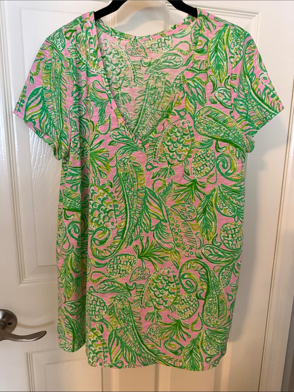 Lilly Pulitzer Pink Green Paisley Print Short Sleeve Tee